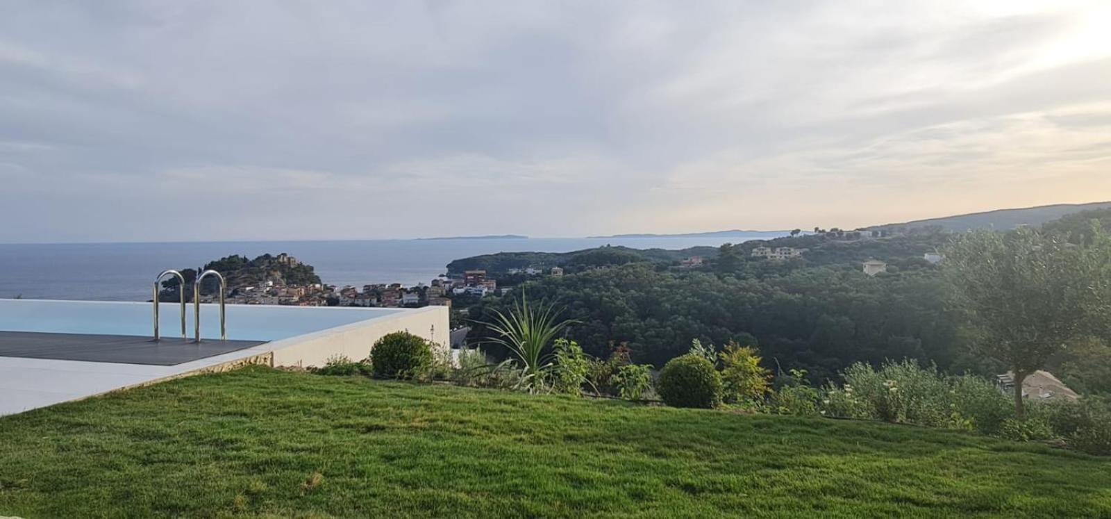 Blue Lilac Villas Parga Exterior photo