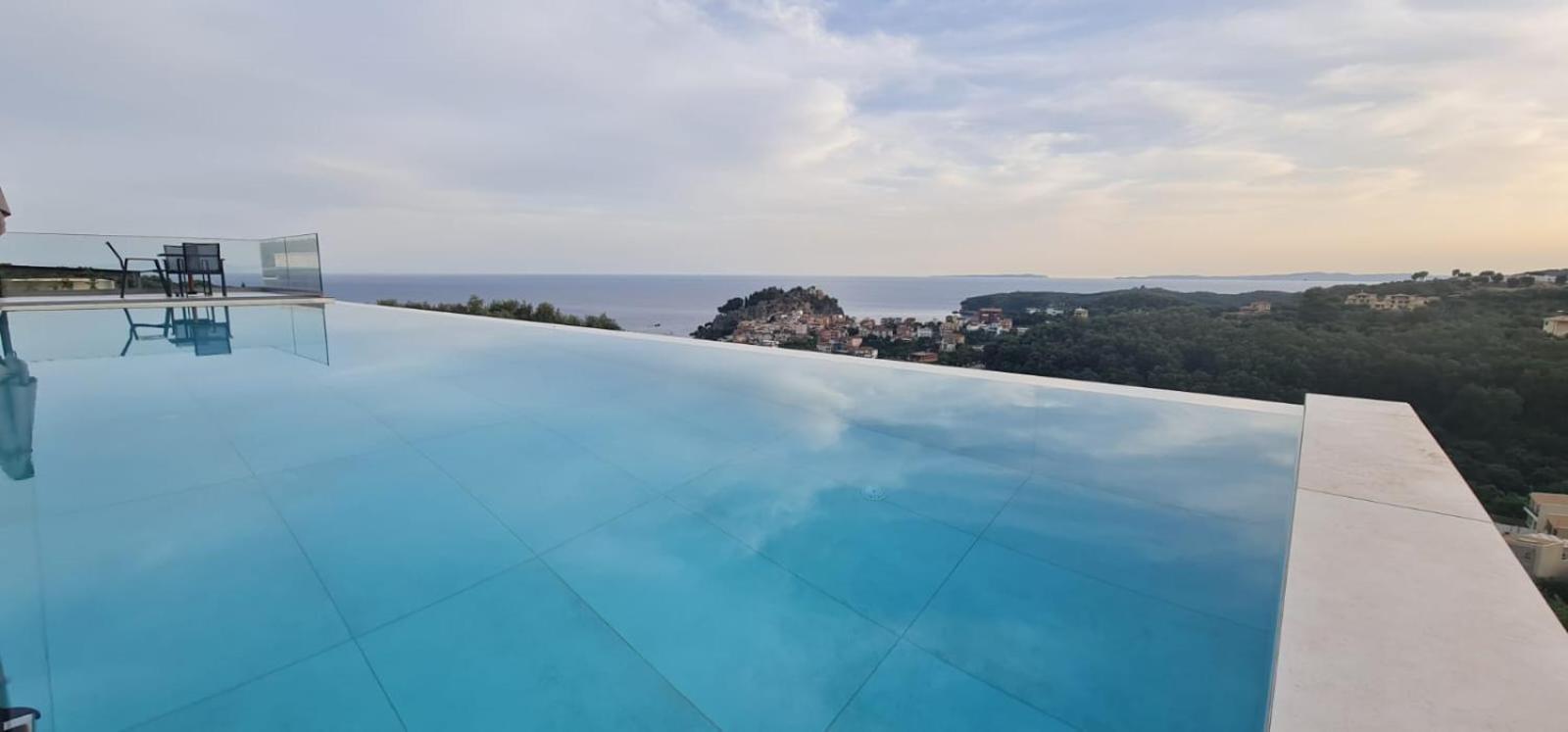 Blue Lilac Villas Parga Exterior photo